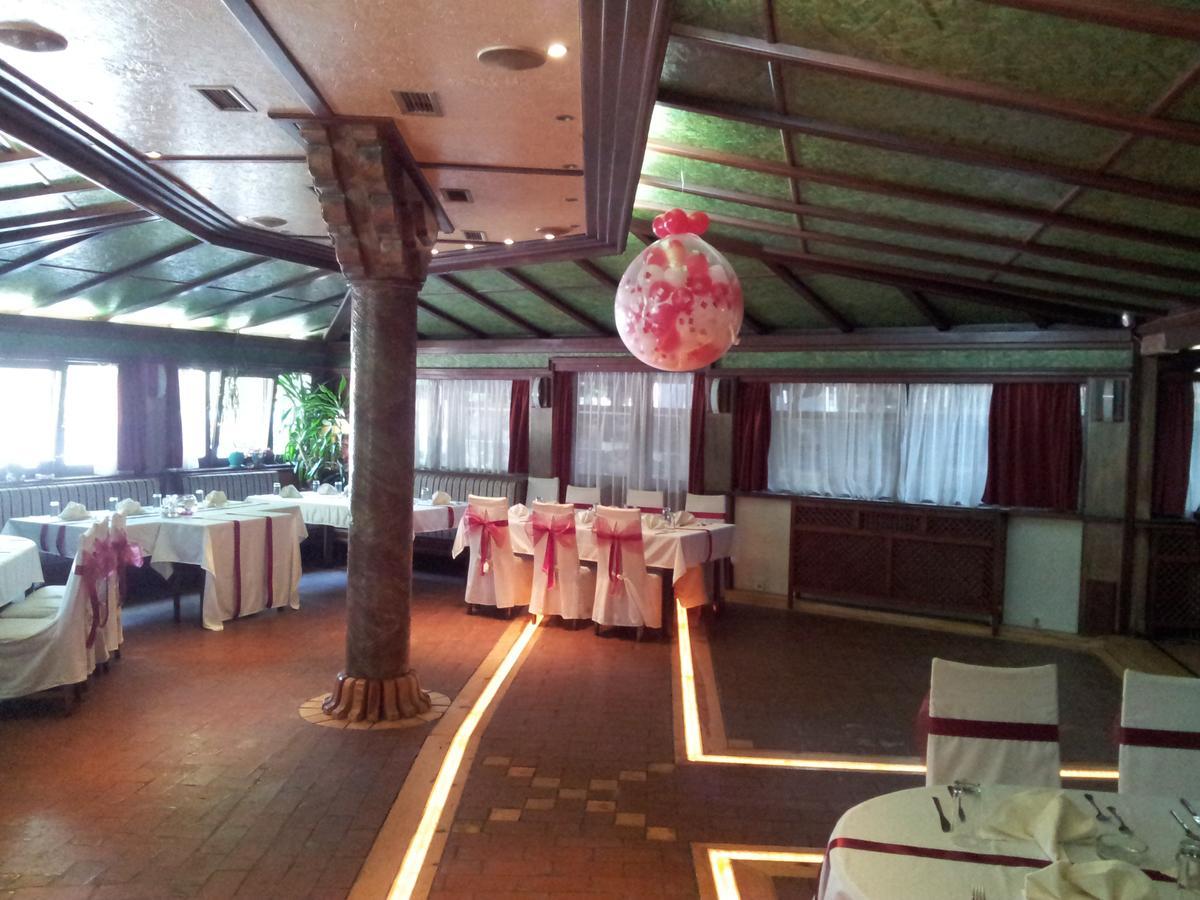 Hotel Rimski Most Іліджа Екстер'єр фото